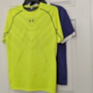 Set 2 Under Armour & Puma T-Shirts Size L Green Purple .